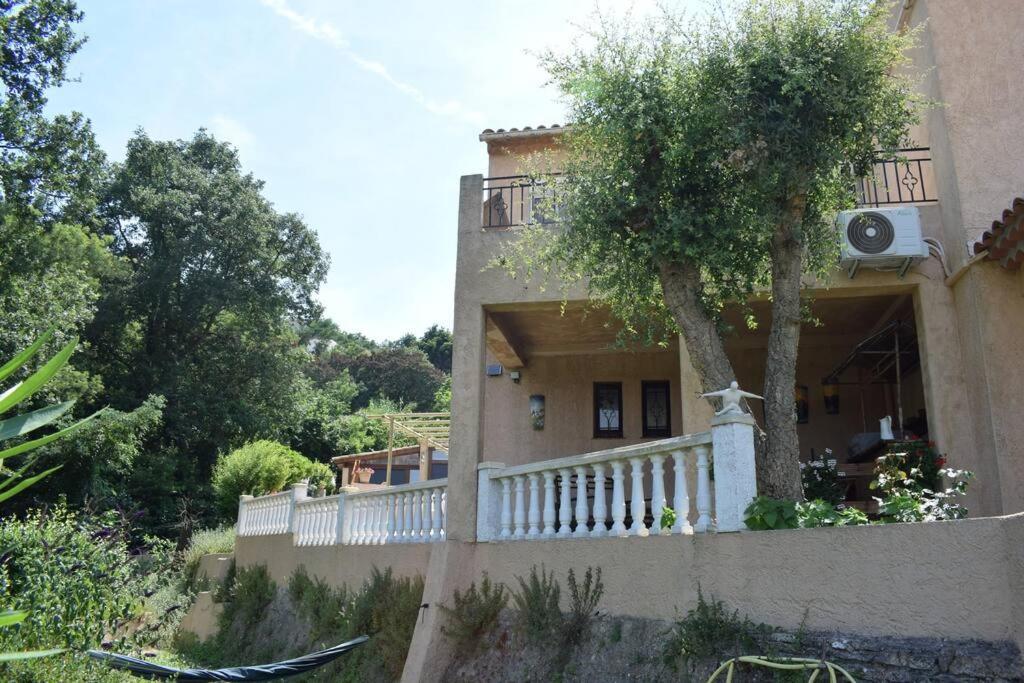 Appartement Neuf Et Independant Dans Rez-De-Villa 瓦洛里 外观 照片